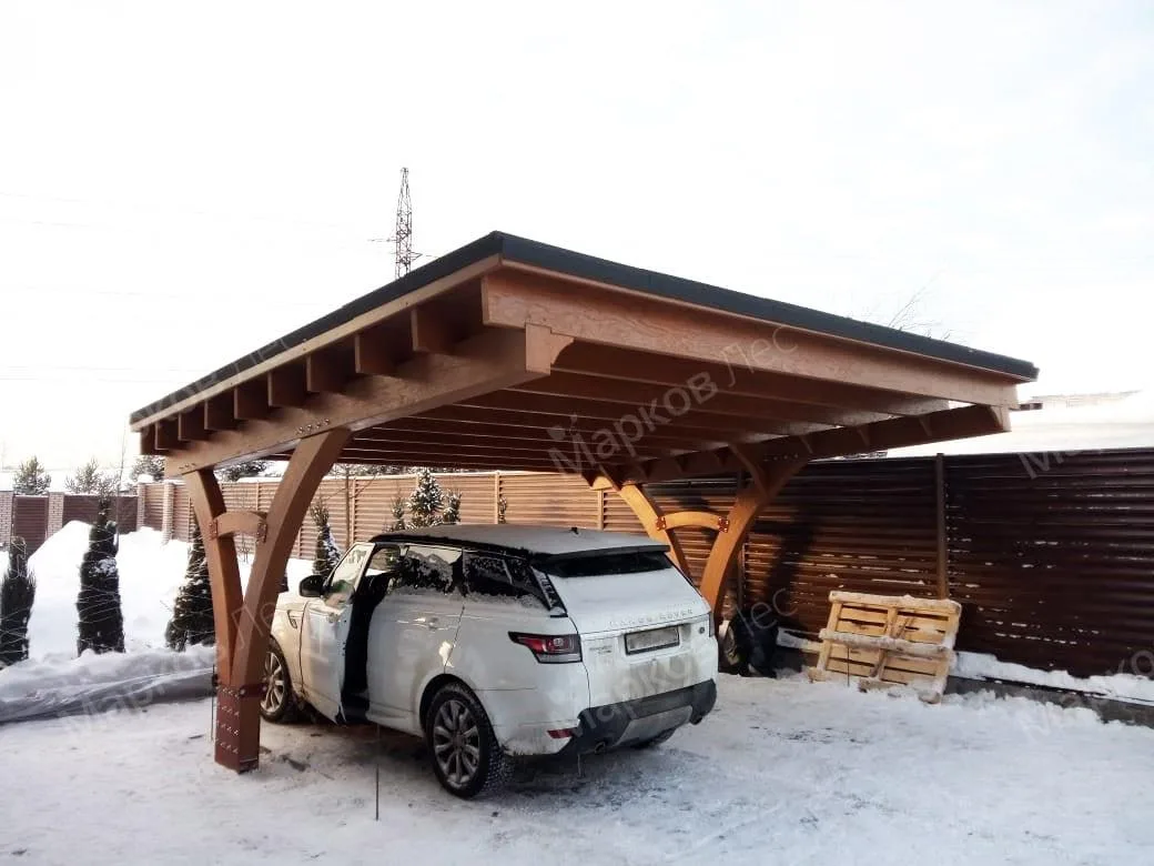 Навес для одного автомобиля 6×3 м — боковой вид, стропильная система из ЛВЛ-бруса